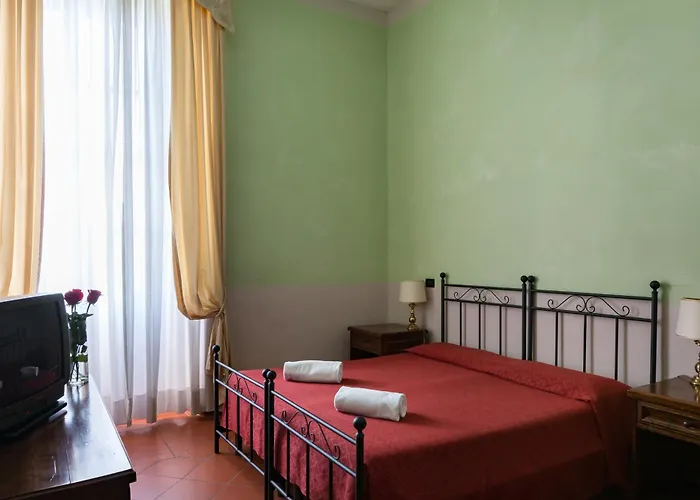 Acomodação com café da manhã  Domus Sessoriana 4*
