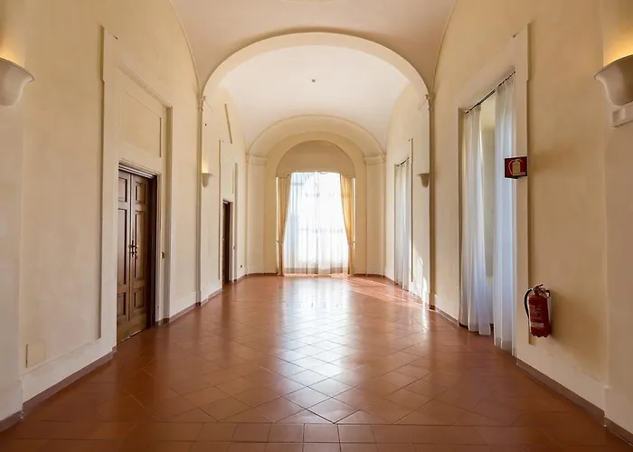 Отель типа "постель и завтрак" Domus Sessoriana 4*