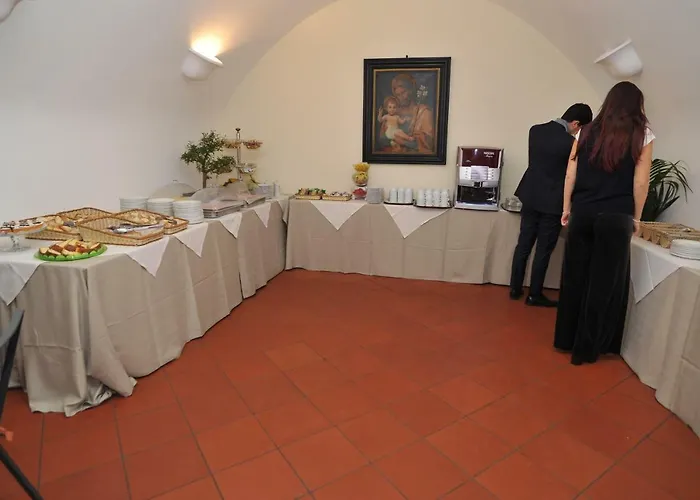 Domus Sessoriana Bed and breakfast 4*
