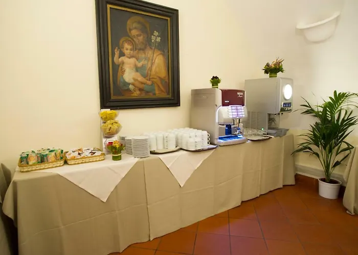 Domus Sessoriana Bed and breakfast 4*