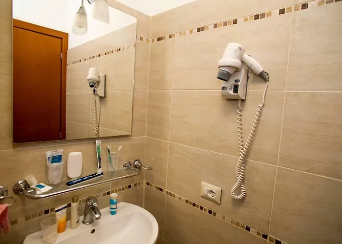 Domus Sessoriana 4*