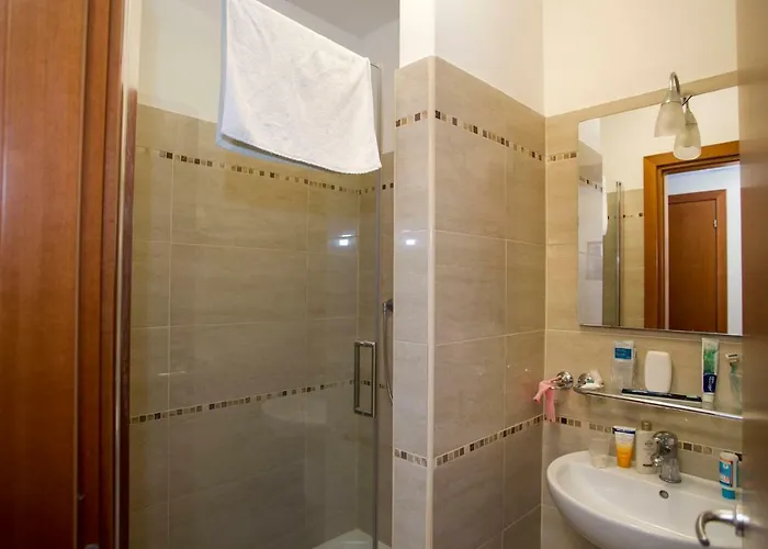 Domus Sessoriana Bed and breakfast 4*